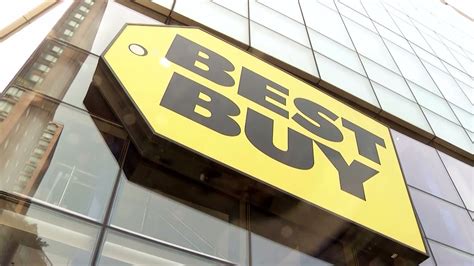 Best Buy Lifts Profit Outlook In Sign of Improving Demand.